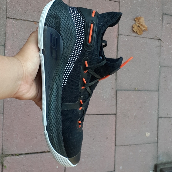 Under Armour | Shoes | Underarmour Curry 6 Oakland Sideshow | Poshmark